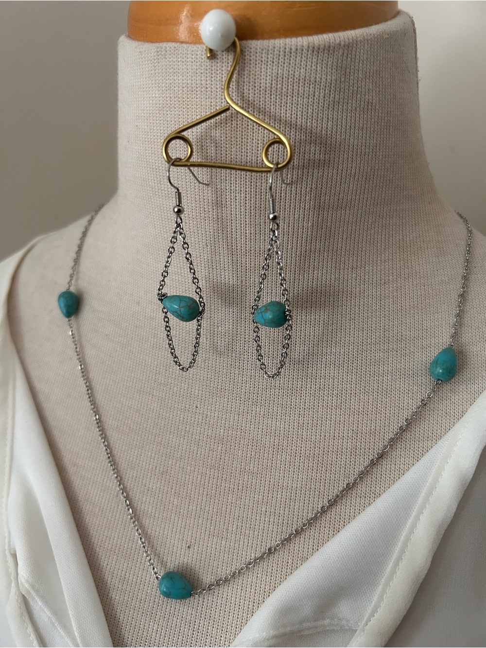Howlite Genuine Gemstone Chain Necklace & Earrings Set - Stainless Steel